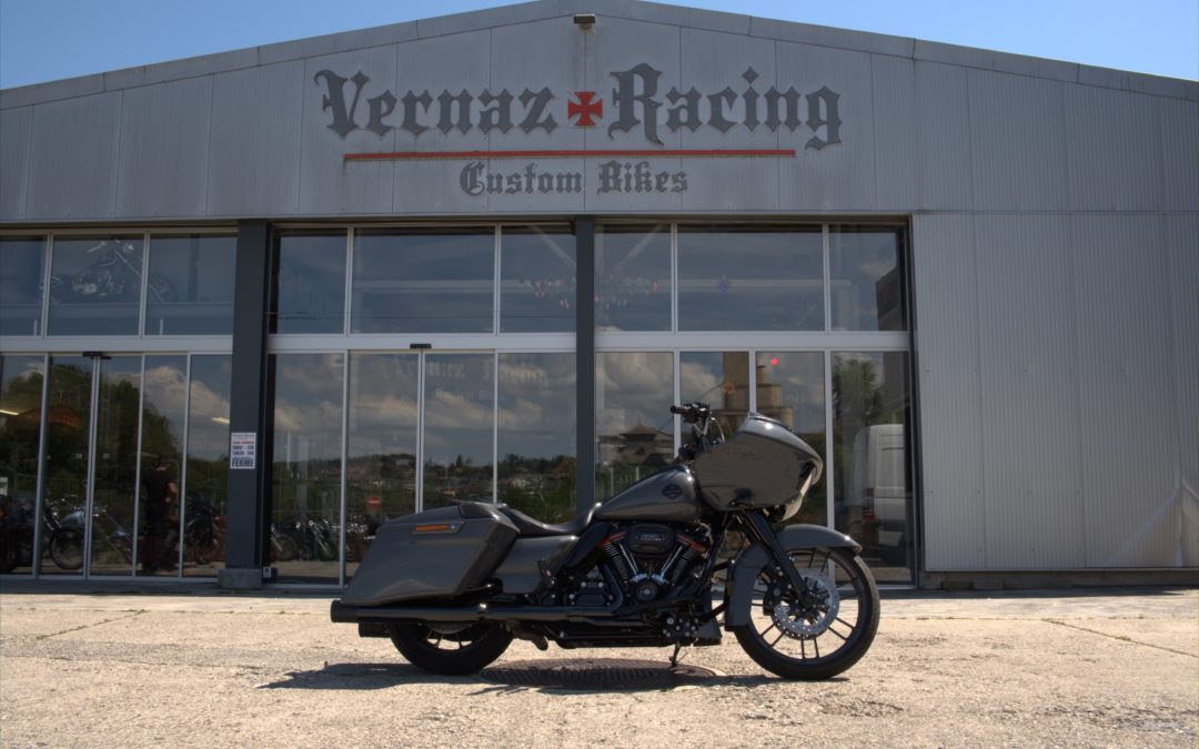 HARLEY-DAVIDSON ROAD GLIDE CVO
